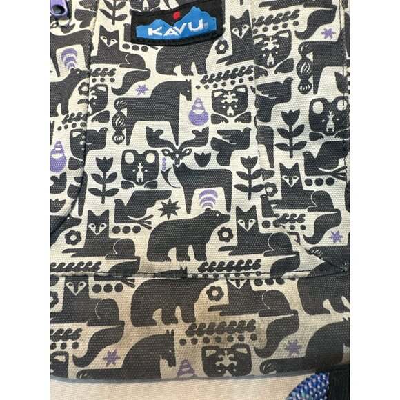 Kavu Rope Bag With Animal Print Design & Adjustable Strap 11" x 9" Imperfect - Picture 3 of 5